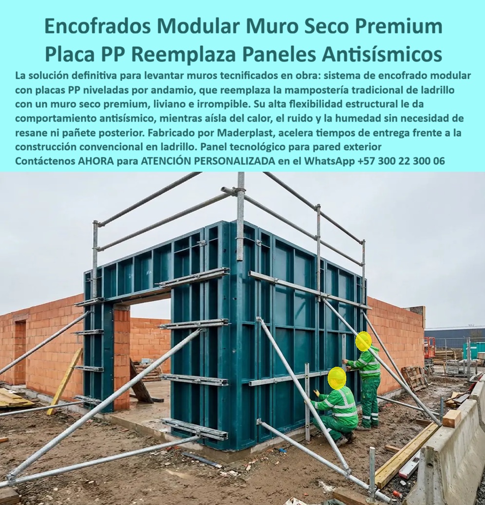 Panel Innovador Construcción Tecnificada Muros Secos Exteriores Maderplast Sistema de Paredes Secas Tecnificadas Paneles Modulares Fachadas Construcción Liviana con Paneles Tecnológicos Láminas Plásticas con Acabado Premium Placa PP Encofrados modulares de gran formato en tonalidad real, montados sobre andamio y nivelados por operarios, conforman el Panel Innovador Construcción Tecnificada Muros Secos Exteriores Maderplast. Este sistema de paredes secas tecnificadas entrega de inmediato un muro seco premium liviano e irrompible que reemplaza la mampostería tradicional de ladrillo. Las placas de polipropileno se unen con precisión milimétrica, generan aislamiento térmico, acústico e hidrófugo y eliminan por completo la necesidad de resane o pañete posterior. Cuando un ingeniero o un director de obra necesita acelerar muros exteriores sin los reprocesos del ladrillo, las formaletas plásticas y las placas macizas de polipropileno de Maderplast ofrecen la respuesta técnica. Al montar estos paneles plásticos estructurales como sistema de encofrado modular se obtiene un muro definitivo desde el primer día. Se elimina el reemplazo del fenólico, se evitan las desviaciones dimensionales y se suprimen los costos de acabados posteriores. El resultado es un concreto a la vista o un muro seco de especificación arquitectónica superior, con acabados permanentes y estructurales que no requieren mantenimiento. Estos paneles para encofrado y tableros para encofrado destacan por su alta rotación en obra. A diferencia de la madera o el metal que se degrada, los sistemas de encofrado reutilizables de Maderplast soportan cientos de usos sin perder tolerancia. La construcción tecnificada e industrializada gana velocidad de ciclo, reduce desperdicios y baja de forma real el costo total de propiedad. La mampostería plástica deja de ser una promesa y se convierte en una solución medible en tiempo y dinero. Los productos de la competencia, incluso cuando llegan a precio cero, terminan siendo carísimos por fallas, reparaciones, atrasos y reclamos. Maderplast entrega una inversión que elimina esos costos ocultos. Las plantas cuentan con certificación ISO 9001 en diseño y fabricación e ISO 14001 ambiental, y las piezas se validan con pruebas de laboratorio rigurosas. Un director de obra de una constructora de vivienda comentó: “Sustituir los sistemas tradicionales por las placas Maderplast nos permitió ejecutar muros exteriores sin cuadrilla de resanes. Redujimos el tiempo de ciclo y eliminamos los reclamos por humedad. Cualquier alternativa, aunque llegara regalada, resultó más costosa por los reprocesos que genera”. La evidencia que elimina la duda al firmar la orden de compra está en las pruebas extremas. El video en el que una retroexcavadora, un mazo de construcción y un rotomartillo impactan directamente las placas Maderplast demuestra una resistencia que cambia la percepción de cualquier ingeniero o arquitecto. Este registro, junto con el canal completo de validaciones de Maderplast, las formaletas en vaciado real y los acabados de superficie, constituye el respaldo técnico que un profesional necesita. Para solicitar planos acotados, memorias de cálculo, especificación en pliegos o cotización de producción en serie, contacte directamente al Departamento de Ingeniería. Ing. Soporte Técnico: (+57) 300 22 300 06 | ingenieria@maderplast.co.