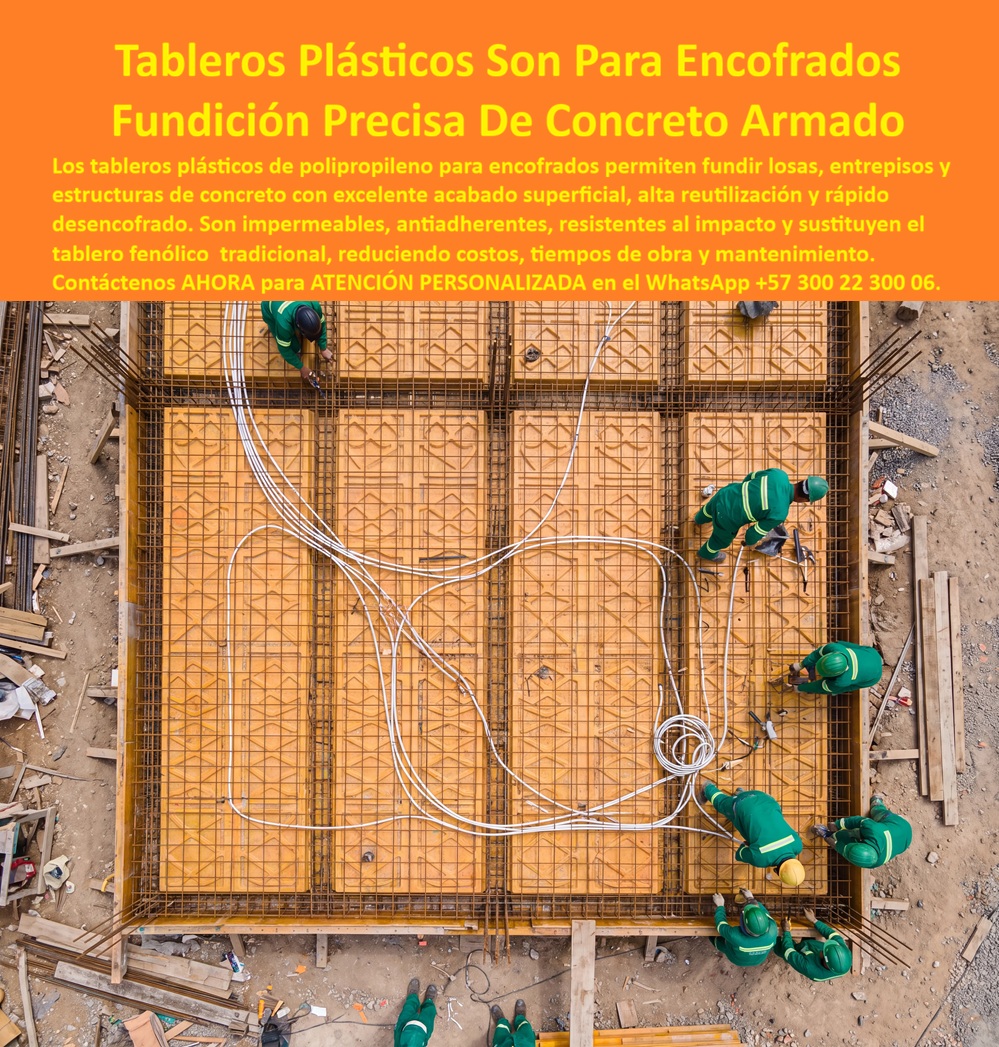 Tableros De Polipropileno Placa Encofrado Texturizador Grabado Maderplast Tableros Plásticos Encofrado Panel de formaleta plástica placas Placa fundir concreto Tableros Polipropileno Encofrado Tablero fenólico Láminas Plásticas PP Tableros plásticos de polipropileno para encofrados son la solución que hoy permite fundir con precisión losas, entrepisos y estructuras de concreto armado, tal como se aprecia en obra: parrilla de acero ya amarrada, tuberías embebidas ya instaladas, y el tablero listo para recibir la colada sin fugas ni deformaciones. Esa combinación —armado limpio, tablero estable, fundición controlada— es exactamente lo que un ingeniero de campo necesita ver antes de aprobar el vaciado de una placa de concreto armado.  La duda técnica que más se repite en obra es simple: ¿un tablero plástico realmente aguanta la presión hidrostática del concreto fresco sin pandearse, y suelta después sin dejar residuo ni dañar el acero de refuerzo? La respuesta, con estos tableros de polipropileno para encofrados, es contundente: son impermeables, antiadherentes y resistentes al impacto, por lo que ni absorben agua de mezcla ni requieren desencofrantes agresivos que contaminen el acero o el ambiente de obra. El tablero fenólico tradicional, en cambio, se hincha con la humedad de cada fundida, pierde escuadra y termina rayando o adhiriéndose al concreto fresco, generando ese acabado poroso y disparejo que después hay que resanar a mano, perdiendo días de cronograma.  Un gerente de obra que ha vivido el desencofrado de una losa sabe que el momento crítico no es fundir, es soltar el molde sin dañar la placa recién vaciada. Con panel de formaleta plástica, el desencofrado es rápido y limpio, protegiendo tanto el acabado superficial de la losa como la integridad del propio tablero para su posterior reutilización. Esa es la diferencia entre una placa fundir concreto de un solo uso disfrazado de sistema reutilizable, y un sistema real de láminas plásticas PP pensado para ciclos repetidos de fundición sin deterioro visible.  Aquí está el punto que más sorprende a quien ve por primera vez este sistema: el tablero no solo funde, también diseña. La superficie puede fabricarse con un texturizador grabado que transfiere al concreto un patrón decorativo distintivo directamente en el momento del vaciado, sin necesidad de acabados posteriores. El catálogo de patrones incluye texturas que imitan piedra, mármol, madera y ladrillo, entre otros diseños personalizables según el proyecto, permitiendo que un muro o una losa queden con acabado arquitectónico visible desde el desencofrado mismo. Esto convierte al tablero en una herramienta de diseño para el arquitecto, no solo en un molde estructural para el ingeniero: la misma fundición que resuelve la estructura, resuelve también el acabado final, eliminando enchapes, revestimientos o falsos acabados que encarecen y alargan la obra.  Para el arquitecto residente que responde ante el cliente final por cada reclamo de acabado, esta tecnología reduce el riesgo desde la raíz: menos fisuras superficiales, menos porosidad, menos reprocesos de resane, y por tanto menos discusiones de entrega con interventoría. Para el ingeniero de proyecto que administra presupuesto y cronograma, el argumento es aún más directo: cada día que un sistema de encofrado falla o se retrasa, cuesta más que el ahorro que prometía un tablero fenólico económico. Maderplast fabrica estos tableros plásticos de polipropileno específicamente para eliminar esa variable de riesgo en fundiciones de concreto armado, entregando un sistema que se comporta igual en el ciclo 5 que en el ciclo 100, con o sin acabado texturizado.  Antes de especificar su próximo sistema de encofrado, puede solicitar la ficha técnica del tablero, revisar las pruebas de resistencia al impacto documentadas en video, o coordinar con nuestro equipo de ingeniería el diseño del patrón decorativo que su proyecto requiera. Escríbenos: (+57) 300 22 300 06 — ingenieria@maderplast.co. Maderplast: tableros plásticos que convierten cada fundición en un vaciado precisamente controlado y un acabado arquitectónico a la medida, obra tras obra.  Video sugerido para este bloque: Formaletas y camillas para placas Maderplast — https://www.youtube.com/watch?v=IwzorusG2ss